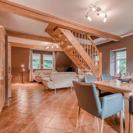 Maisonette Holiday Fichtelberg דירה *